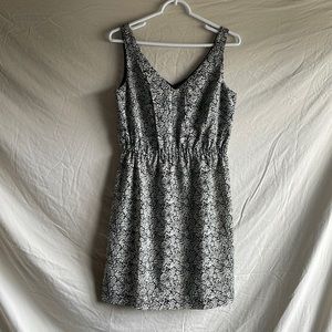 Classic fit Loft Dress